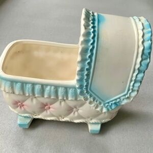 VINTAGE INARCO JAPAN BABY NURSERY CRIB ROCKER CRADLE FLOWER PLANTER DECORATION